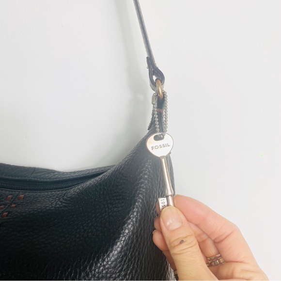 Fossil vintage genuine leather small shoulder bag Y2K - Picture 3 of 11